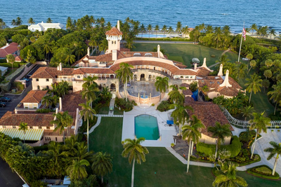 Mar-a-Lago worker struck cooperation deal with prosecutors in Trump documents case, ex-lawyer says