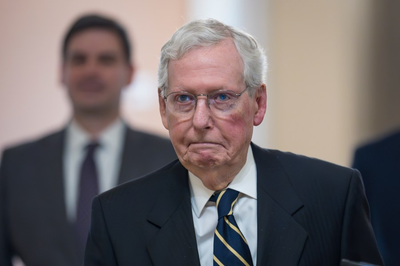 Sen. Mitch McConnell won't seek reelection in 2026, ending long tenure as Republican power broker