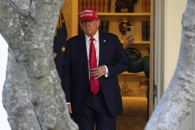 Trump vows to take back 'stolen' wealth as tariffs on steel and aluminum imports go into effect