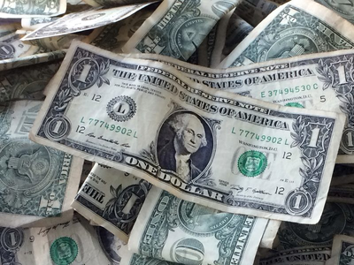 Tariffs could impact Tampa Bay shoppers, businesses by summer, economist says