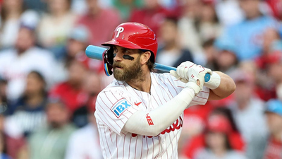 Bryce Harper finds out baby's gender with custom bat given by teammate