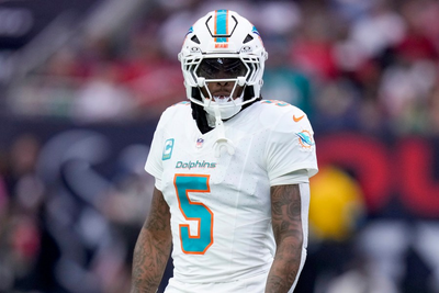 Dolphins pursuing trade options for All-Pro cornerback Jalen Ramsey