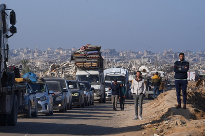 Hamas says it will free 6 living hostages and hand over 4 bodies, accelerating Gaza releases