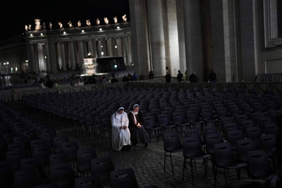 Pope following Vatican's spiritual retreat from afar as he recovers from pneumonia in hospital