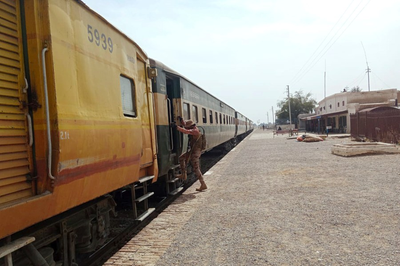 Pakistan says insurgents who attacked a passenger train killed 21 hostages while all others freed