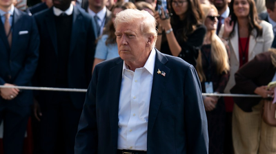 Trump shows little incentive to broker end to shutdown