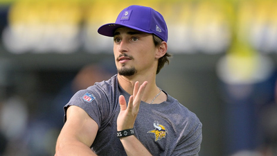 Vikings' Max Brosmer to start vs Seahawks, becoming 19th backup quarterback to start this season