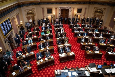 Minnesota Senate backs gun restrictions 34-33 vote