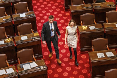 Minnesota Senate backs anti-grooming bill