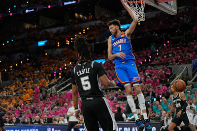 Gilgeous-Alexander, bench propel Thunder past Spurs 123-108 after historic slow start for 2-1 lead
