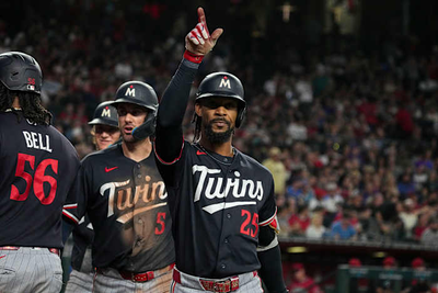Buxton hits grand slam in Twins' 10-run 5th inning against Diamondbacks