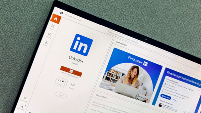 LinkedIn illegally blocking free accounts from seeing ‘who’s viewed your profile’ data, group alleges