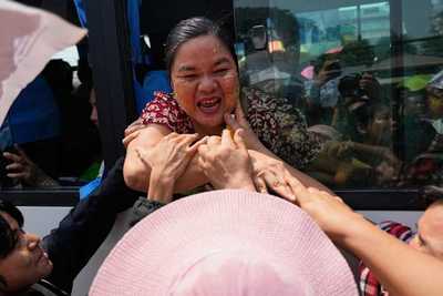 Former President Win Myint freed in broad Myanmar prisoner amnesty