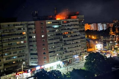 Russian drone targeting Ukraine hits apartment building in Romania, injuring 2, officials say