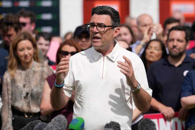 Starmer vows to fight as Burnham’s election win fuels a Labour leadership showdown