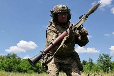 Ukrainian attacks prompt Russian-held Crimea to halt civilian gasoline sales