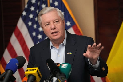 Sen. Lindsey Graham dies after unexpected illness