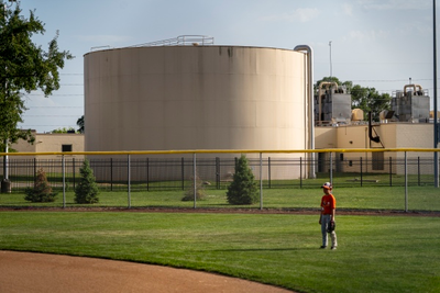 High cancer rates and dirty water: The crisis shaping Iowa's toss-up governor's race