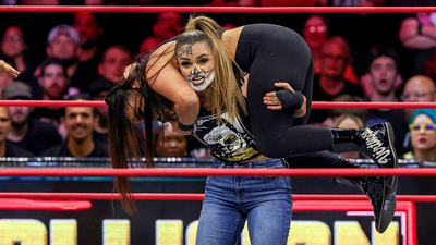 AEW star Thunder Rosa talks pro wrestling journey from social worker to women's champion