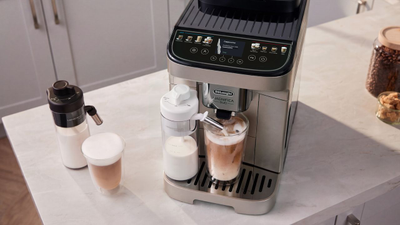 The new De'Longhi Magnifica Duo prepares 20 different coffee drinks at the tap of a button