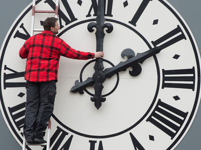 Six things to know about the political debate around daylight saving time