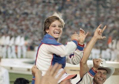 Mary Lou Retton has 'scary setback' in ICU, daughter says