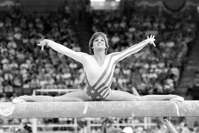 Mary Lou Retton says she's 'overwhelmed' with love and support as she recovers from rare pneumonia