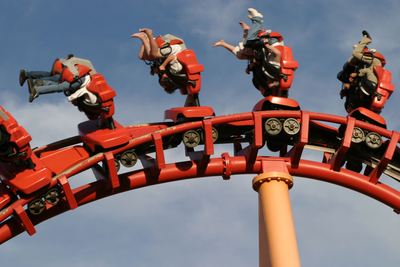 Thrill riders stuck upside down for nearly 30 minutes at Canadian amusement park