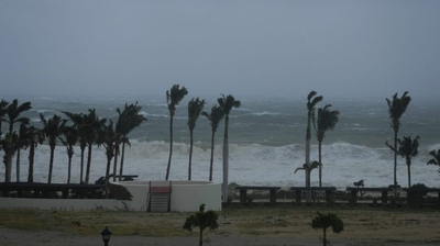 Hurricane Norma makes landfall in Mexico