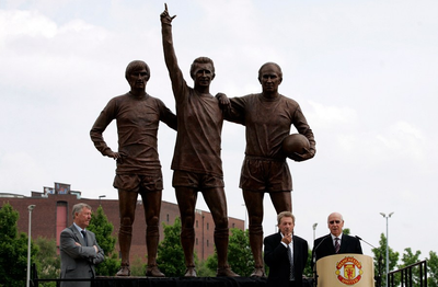 Bobby Charlton, the Manchester United and England soccer great, dies at 86
