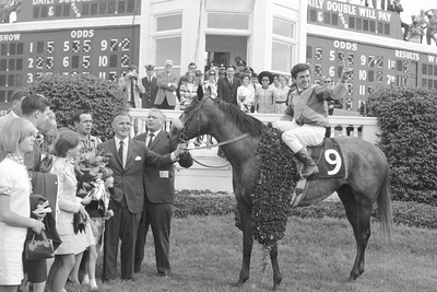 Bobby Ussery, Hall of Fame jockey whose horse was DQ'd in 1968 Kentucky Derby, dies at 88