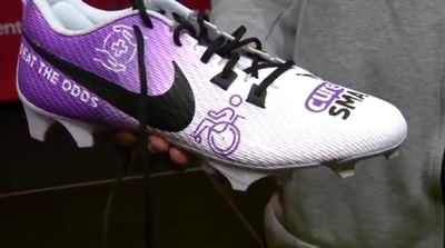 Bucs running back designs cleats to support girl suffering from genetic disease
