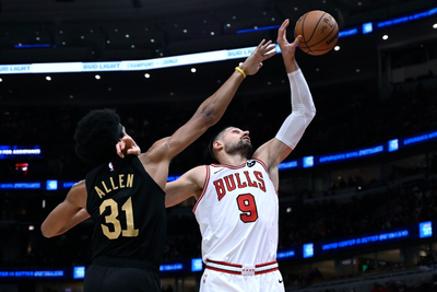 Max Strus scores 26 points to lead injury-depleted Cavaliers past Bulls, 109-95