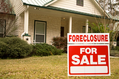 VA enacts pause on foreclosures for veterans, service members