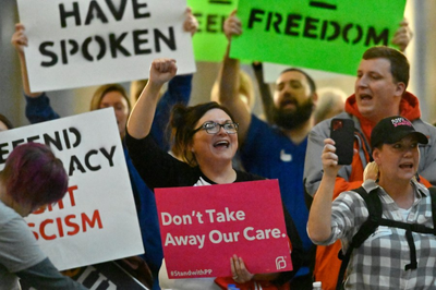 Pregnant Kentucky woman sues over state's two abortion bans