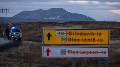 Icelandic town may be evacuated for months as volcanic rumbling continues