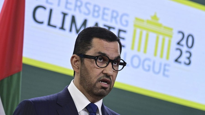 Leaked documents show UAE effort to push fossil fuel deals amid leadership of global climate summit