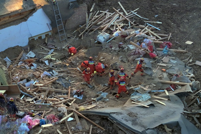 An earthquake in northwestern China kills at least 127 people and is the deadliest in 9 years