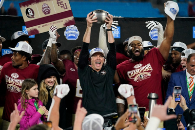 DeSantis orders Florida Capitol to be lit garnet and gold 'as a mark of respect' for Florida State's undefeated football record, CFP snub