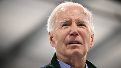 Biden confronted by hecklers shouting 'go home' during Pennsylvania visit: 'You’re a loser'