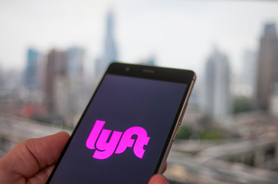 Lyft rider accuses driver of rape resulting in pregnancy