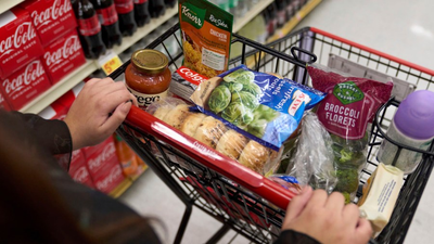 The most annoying things people do at grocery stores