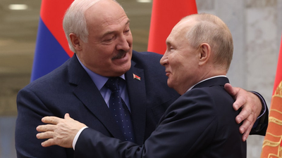 Rights group reports more arrests as Belarus intensifies crackdown on dissent