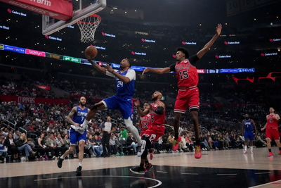 Clippers rally in fourth quarter to extend winning streak to 3 in 112-102 victory over Bulls