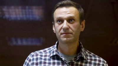 Russian priest arrested after announcing memorial service for Navalny: reports