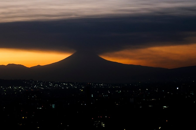 Mexico's volcano erupts 13 times prompting airport delays