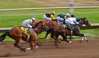 Tussle over new kind of horse-race bets heads to Minnesota courts