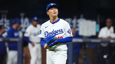 Dodgers' Yoshinobu Yamamoto lasts just one inning in highly anticipated MLB debut