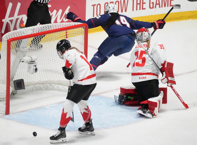 Danielle Serdachny scores OT goal to lift Canada to 6-5 win over US in women's hockey world final