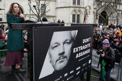 London Court to Determine if WikiLeaks Founder Assange Can Contest Extradition to US